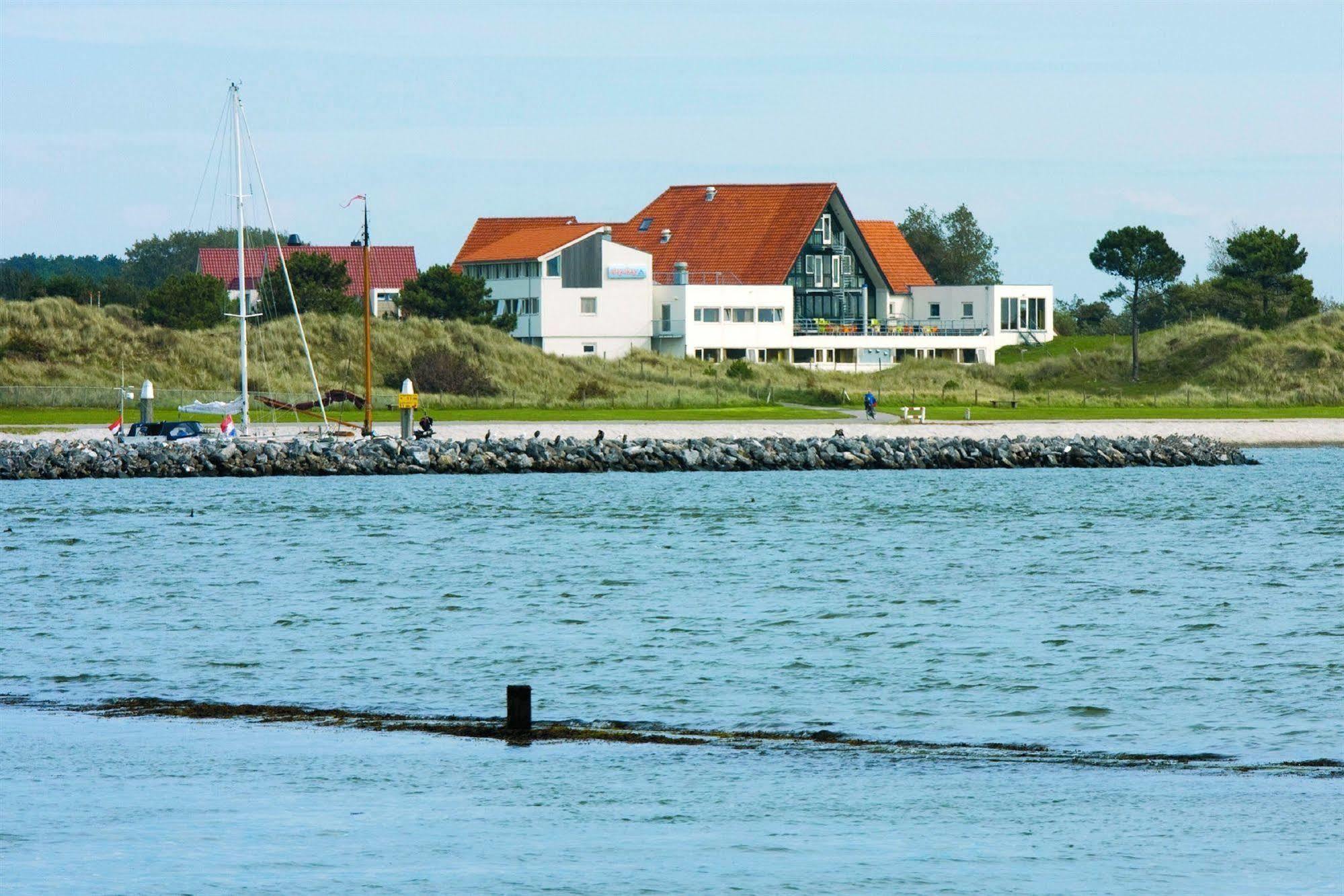 Stayokay Hostel Terschelling West-Terschelling Exterior photo